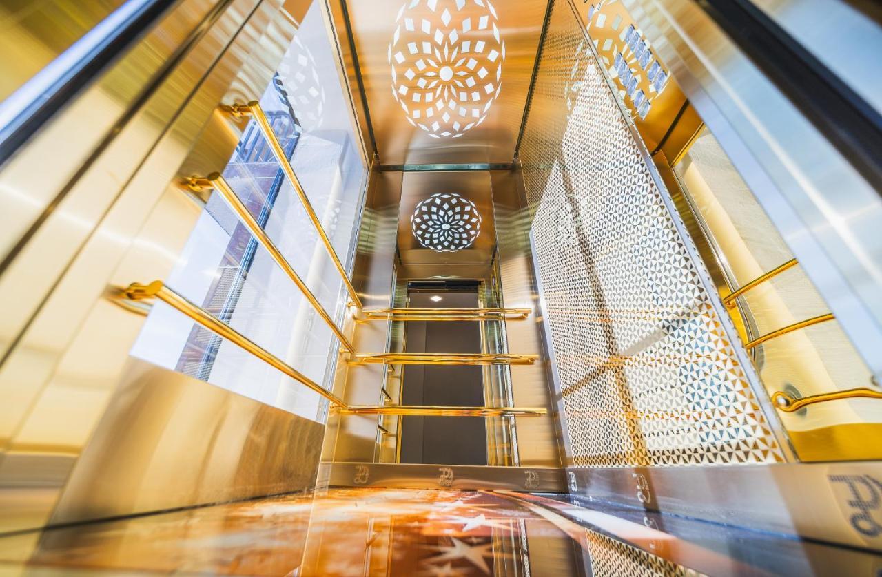 Hotel Residence Plaza Tbiliszi Kültér fotó