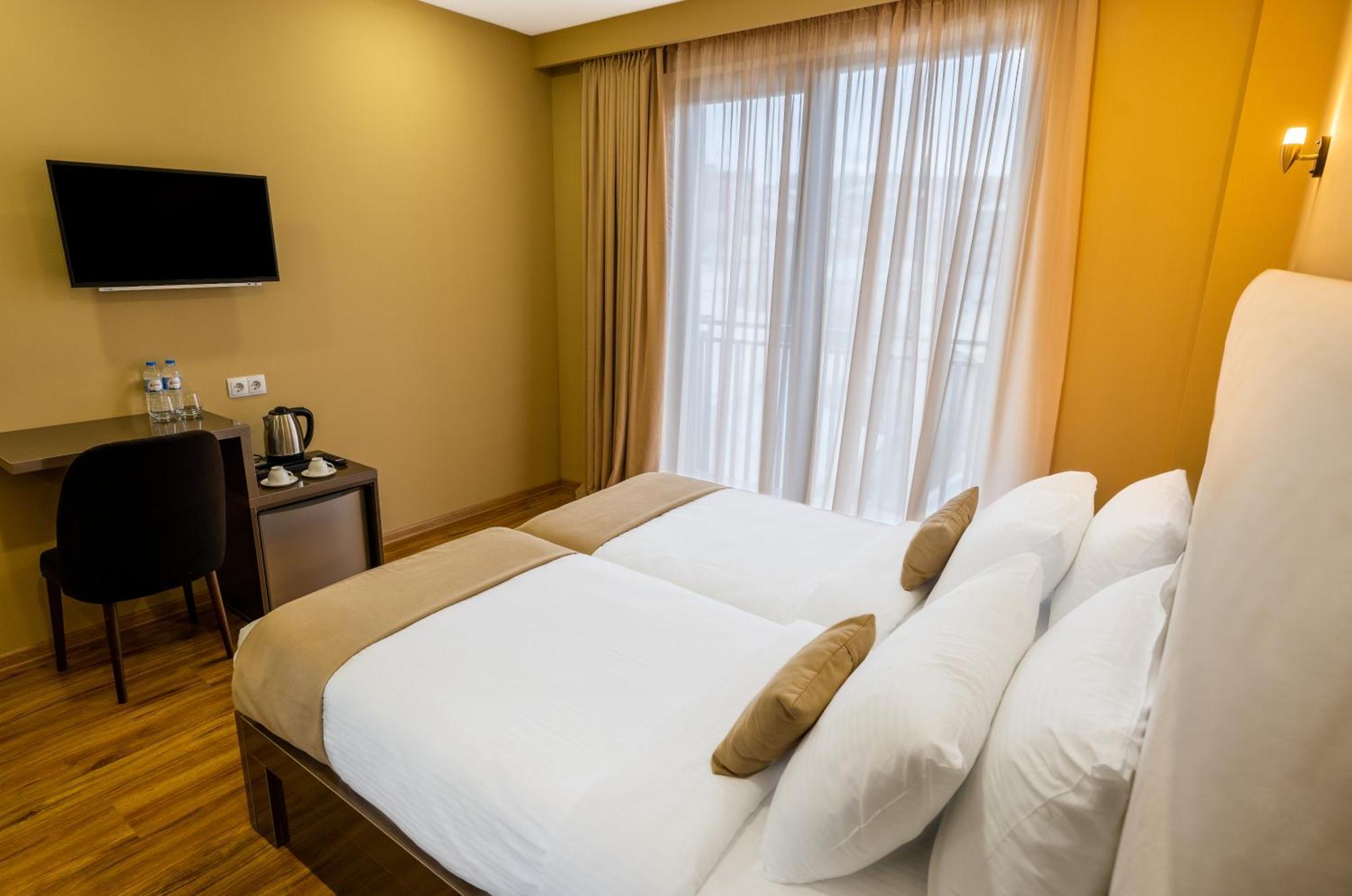 Hotel Residence Plaza Tbiliszi Szoba fotó
